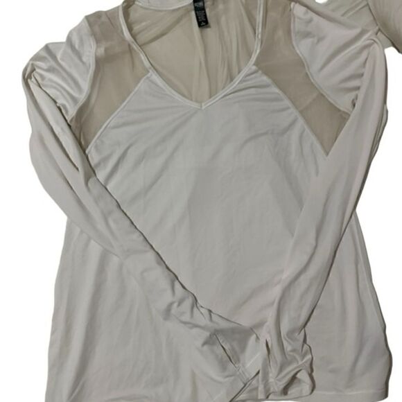 Victoria's secret sport white mesh long sleeve tee with thumbholes - Picture 1 of 3